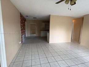 6311 SW 8th St, North Lauderdale FL 33068