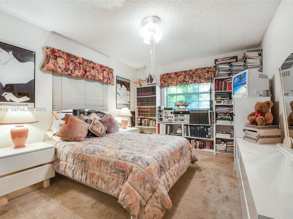 17123 SW 78th Pl, Palmetto Bay FL 33157