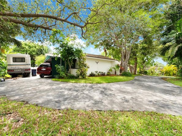 17123 SW 78th Pl, Palmetto Bay FL 33157