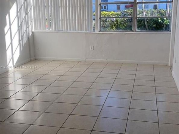 Undisclosed Address #A12059970, North Miami Beach FL 33162