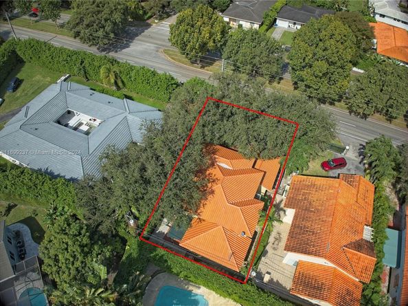 740 Bird Rd, Coral Gables FL 33146