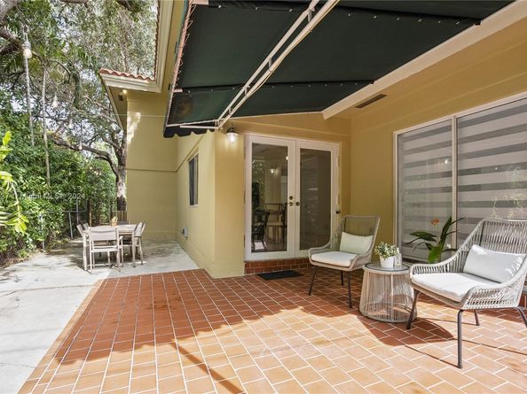 740 Bird Rd, Coral Gables FL 33146