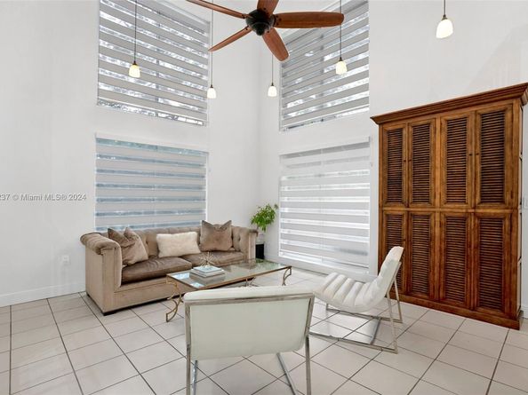 740 Bird Rd, Coral Gables FL 33146