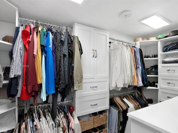 740 Bird Rd, Coral Gables FL 33146