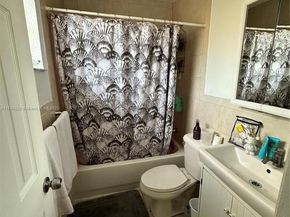 3800 SW 102nd Ave 204, Miami FL 33165