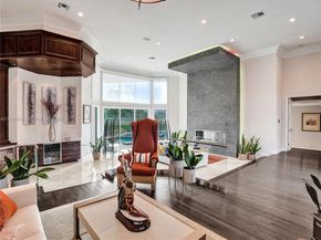 2512 Princeton Court, Weston FL 33327