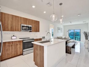 4725 NW 85th Ave 38, Doral FL 33166