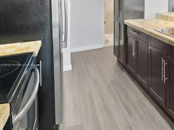 2655 Collins Ave 510, Miami Beach FL 33140