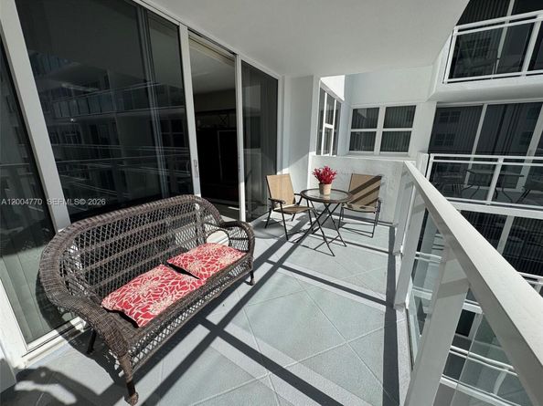 2030 S Ocean Dr 403, Hallandale Beach FL 33009