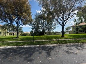 1211 Imperial Lake Rd, West Palm Beach FL 33413