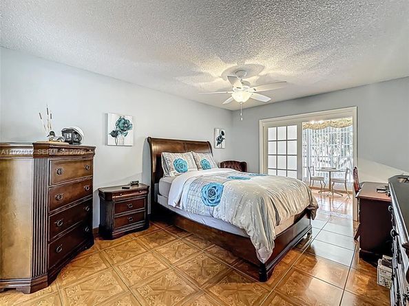 5001 NW 34th St 205, Lauderdale Lakes FL 33319