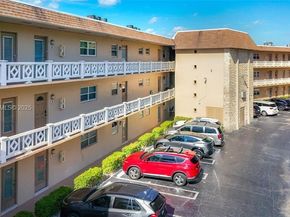 5001 NW 34th St 205, Lauderdale Lakes FL 33319