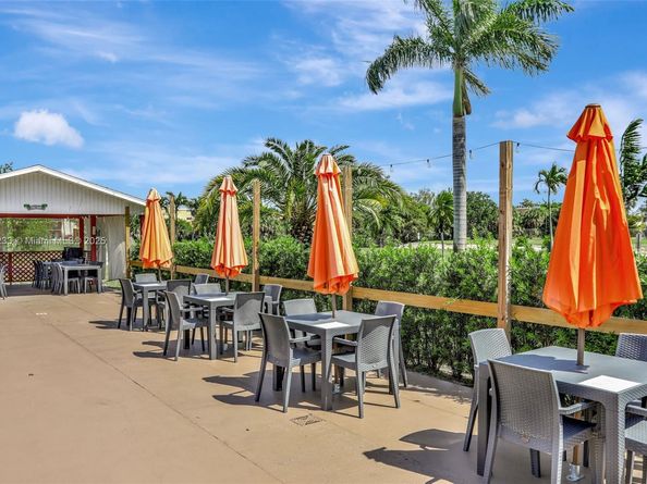 4441 NW 16th St J108, Lauderhill FL 33313