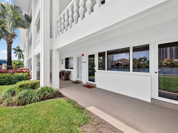 2895 NE 32nd St 107, Fort Lauderdale FL 33306