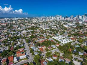 1030 SW 10th Ave, Miami FL 33130