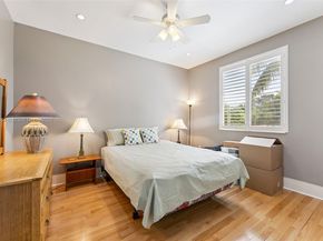 704 SW 16th St, Fort Lauderdale FL 33315