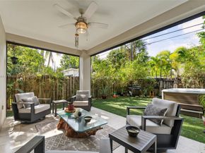 704 SW 16th St, Fort Lauderdale FL 33315