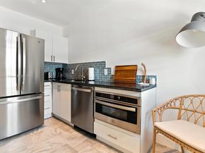 3615 Thomas Ave 16, Miami FL 33133