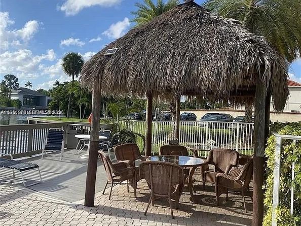 2001 Atlantic Shores Blvd 409, Hallandale Beach FL 33009