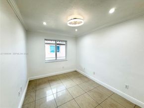 3250 SW 72 Ct, Miami FL 33155
