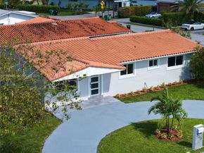 3250 SW 72 Ct, Miami FL 33155