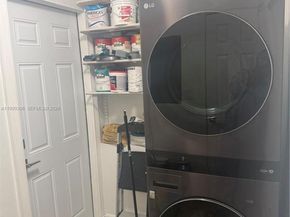 3250 SW 72 Ct, Miami FL 33155