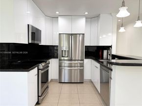 3250 SW 72 Ct, Miami FL 33155