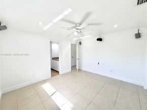 3250 SW 72 Ct, Miami FL 33155