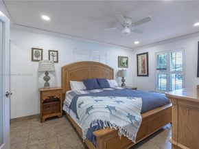 1690 NE 25th Ave, Pompano Beach FL 33062