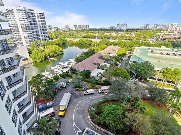 3530 Mystic Pointe Dr 1508, Aventura FL 33180