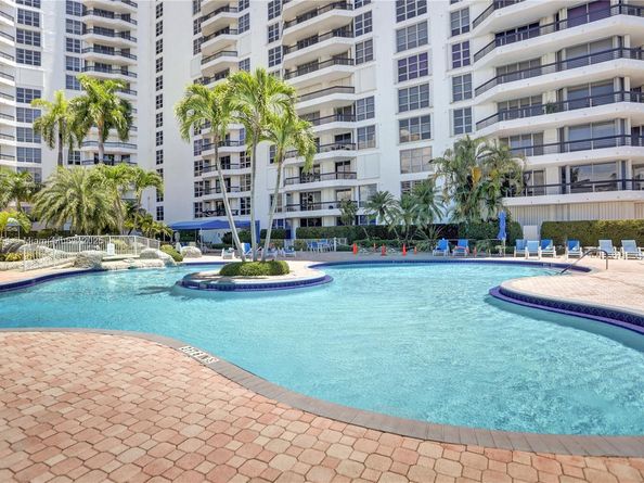3530 Mystic Pointe Dr 1508, Aventura FL 33180