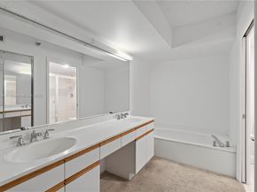 3530 Mystic Pointe Dr 1508, Aventura FL 33180