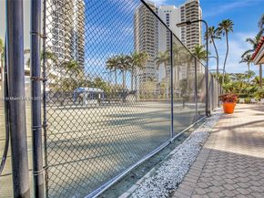 3530 Mystic Pointe Dr 1508, Aventura FL 33180