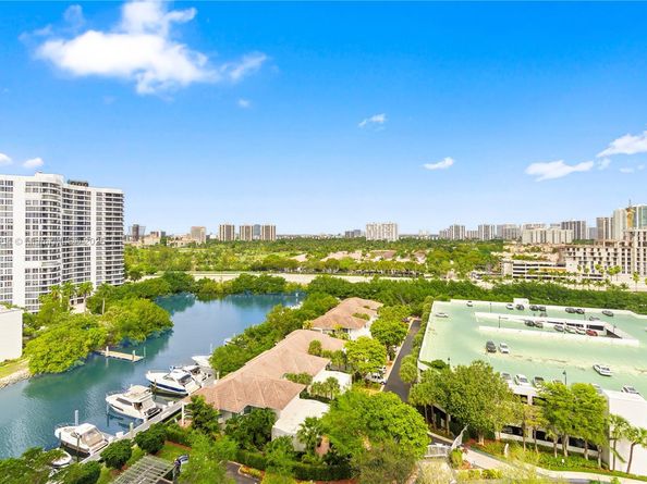 3530 Mystic Pointe Dr 1508, Aventura FL 33180
