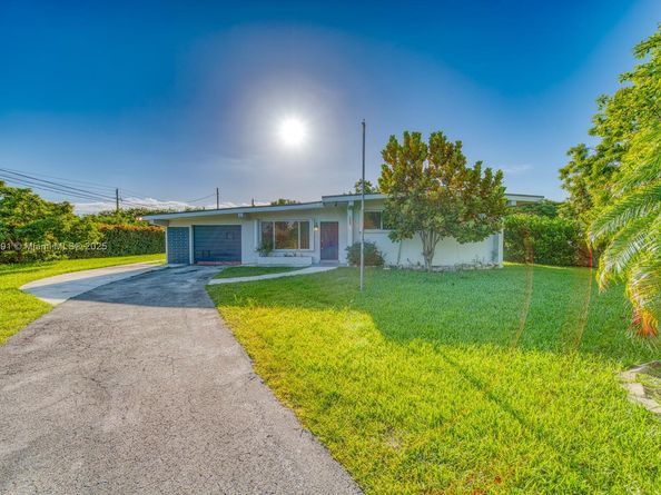 26811 SW 145th Ave, Homestead FL 33032