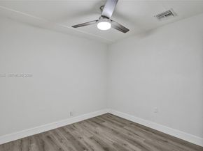 4326 NW 4th St, Miami FL 33126