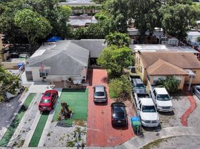 4326 NW 4th St, Miami FL 33126