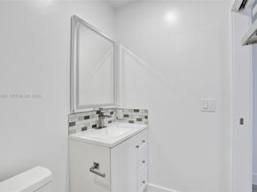 4326 NW 4th St, Miami FL 33126