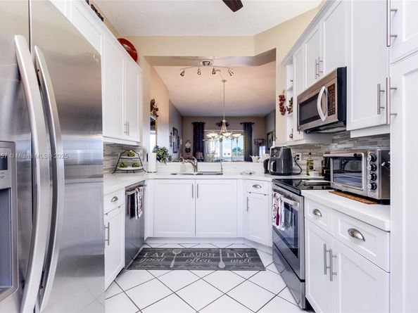 7702 Trent Dr 408, Tamarac FL 33321