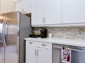 7702 Trent Dr 408, Tamarac FL 33321