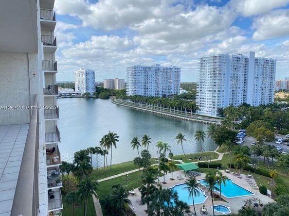 18151 NE 31st Ct 1404, Aventura FL 33160