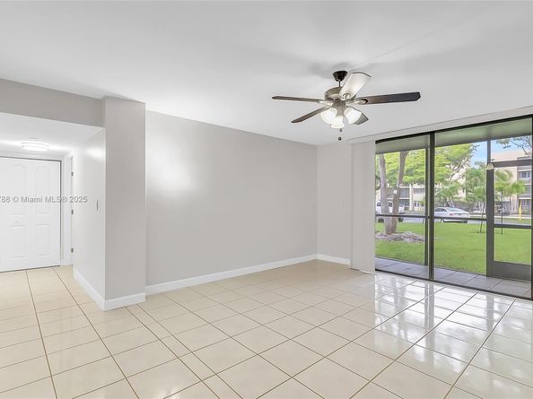 8760 SW 133rd Ave Rd 108, Miami FL 33183