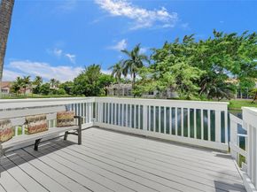 10828 NW 5th St, Plantation FL 33324