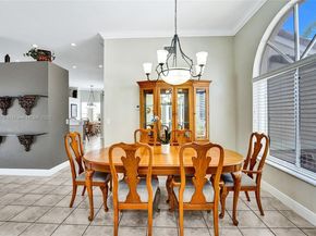 10828 NW 5th St, Plantation FL 33324