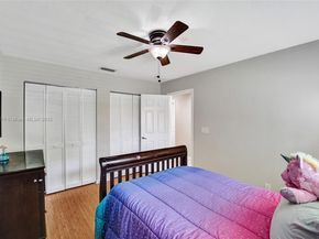 10828 NW 5th St, Plantation FL 33324