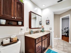 10828 NW 5th St, Plantation FL 33324