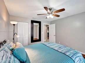 10828 NW 5th St, Plantation FL 33324