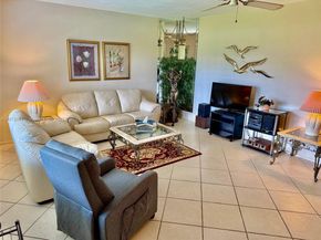 930 SE 9th Ave 8, Pompano Beach FL 33060