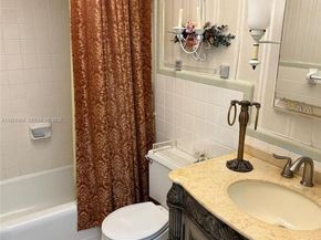 930 SE 9th Ave 8, Pompano Beach FL 33060