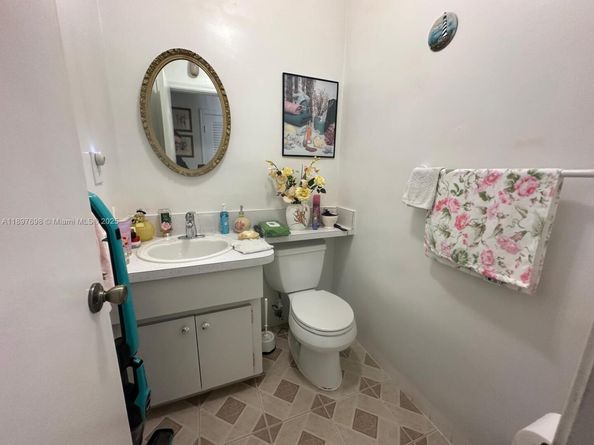 4615 NW 47th St, Tamarac FL 33319